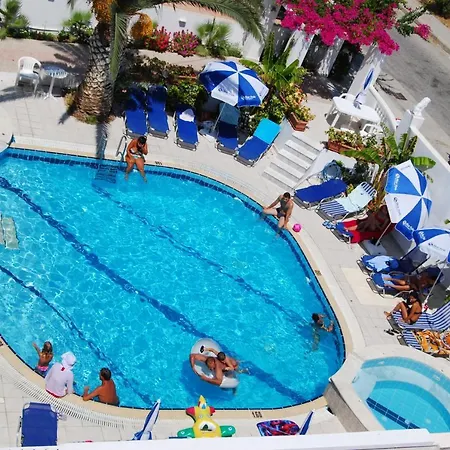 White Palace Pavlos Apartment1 *