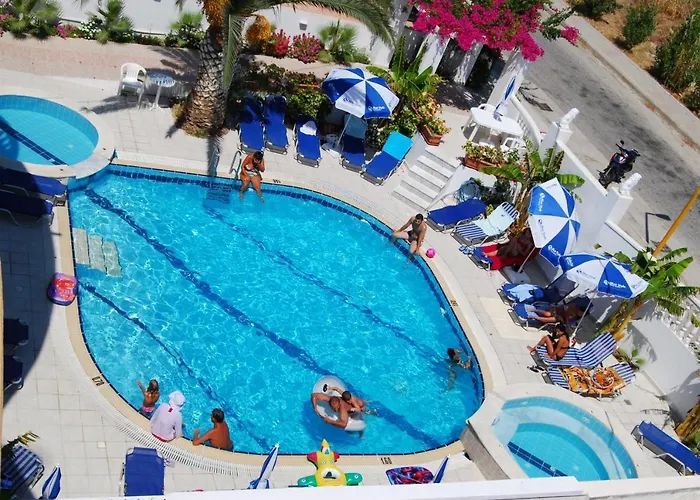 White Palace Pavlos Apartment1 *